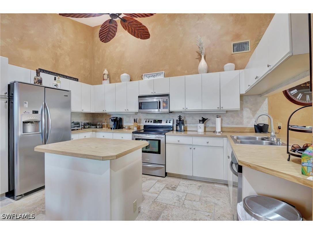 2103 Tama Circle #202 Naples FL 34112 226013719 image7