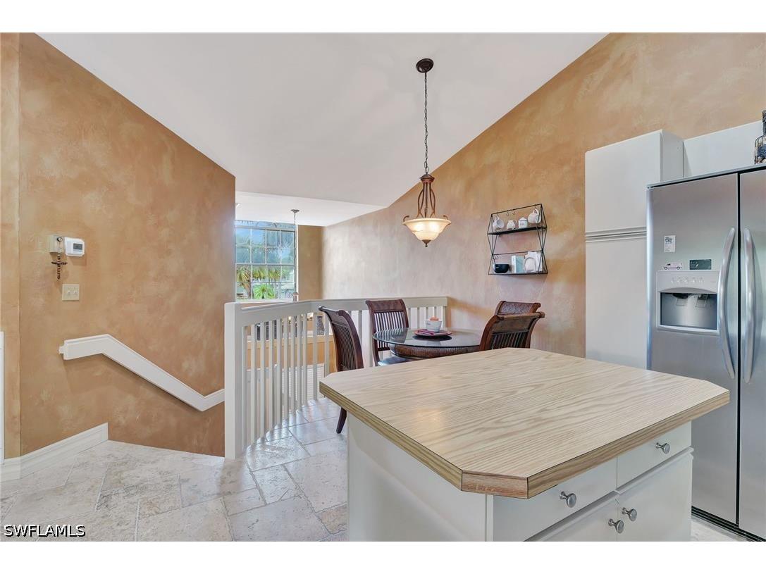 2103 Tama Circle #202 Naples FL 34112 226013719 image9