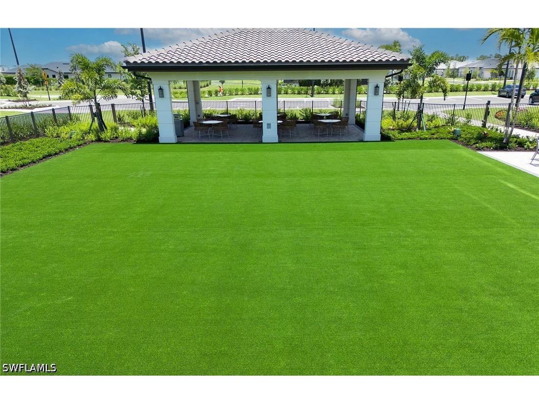 2104 Freemont Way Naples FL 34120 226017562 image21