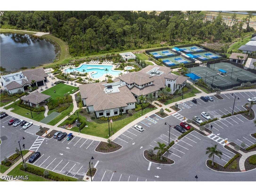 2104 Freemont Way Naples FL 34120 226025905 image20