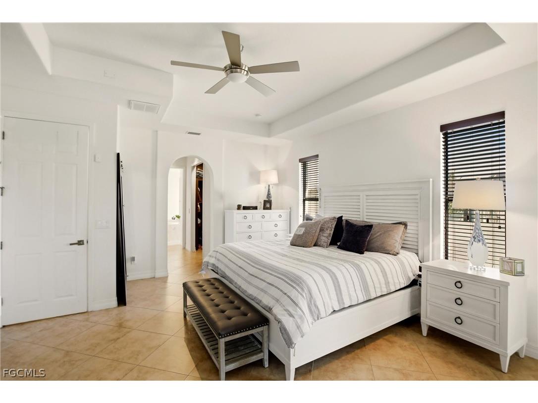 2104 NE 9th Place Cape Coral FL 33909 2026012442 image15