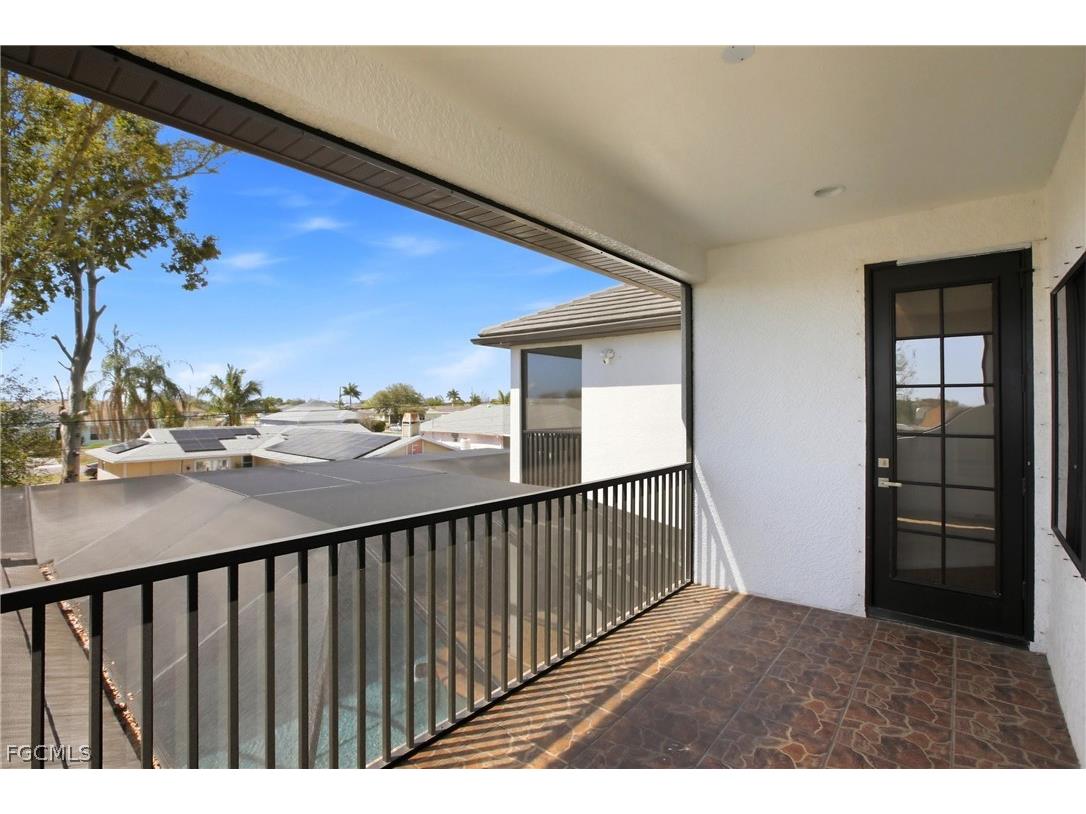 2104 NE 9th Place Cape Coral FL 33909 2026012442 image28