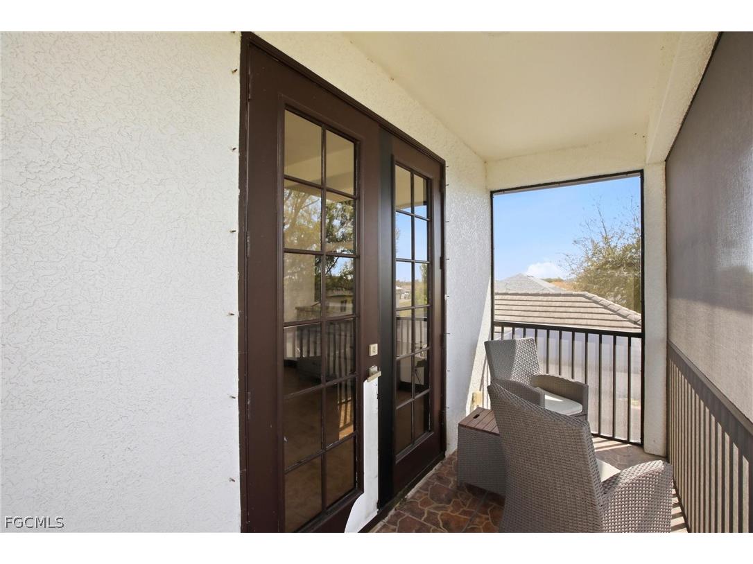 2104 NE 9th Place Cape Coral FL 33909 2026012442 image32