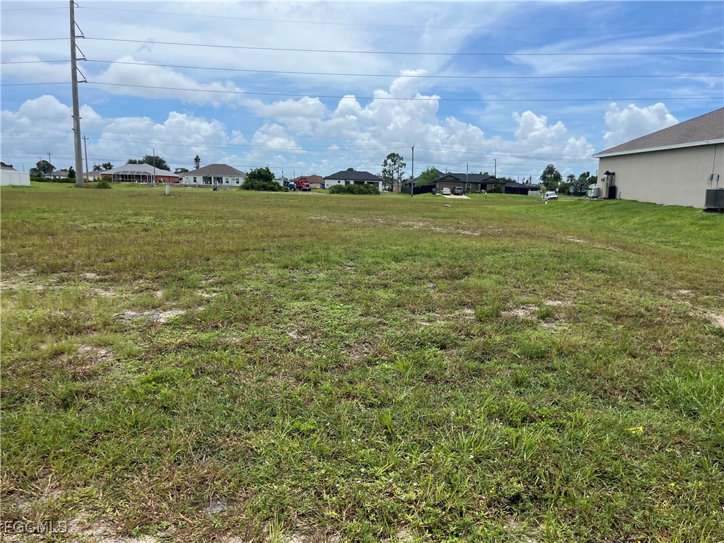 2104 NW 24th Terrace Cape Coral FL 33993 2025007181 image1
