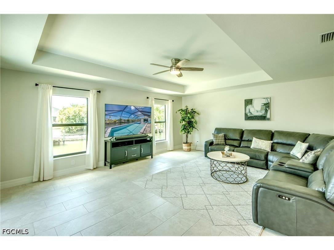 2104 SW 28th Lane Cape Coral FL 33914 2026028578 image15