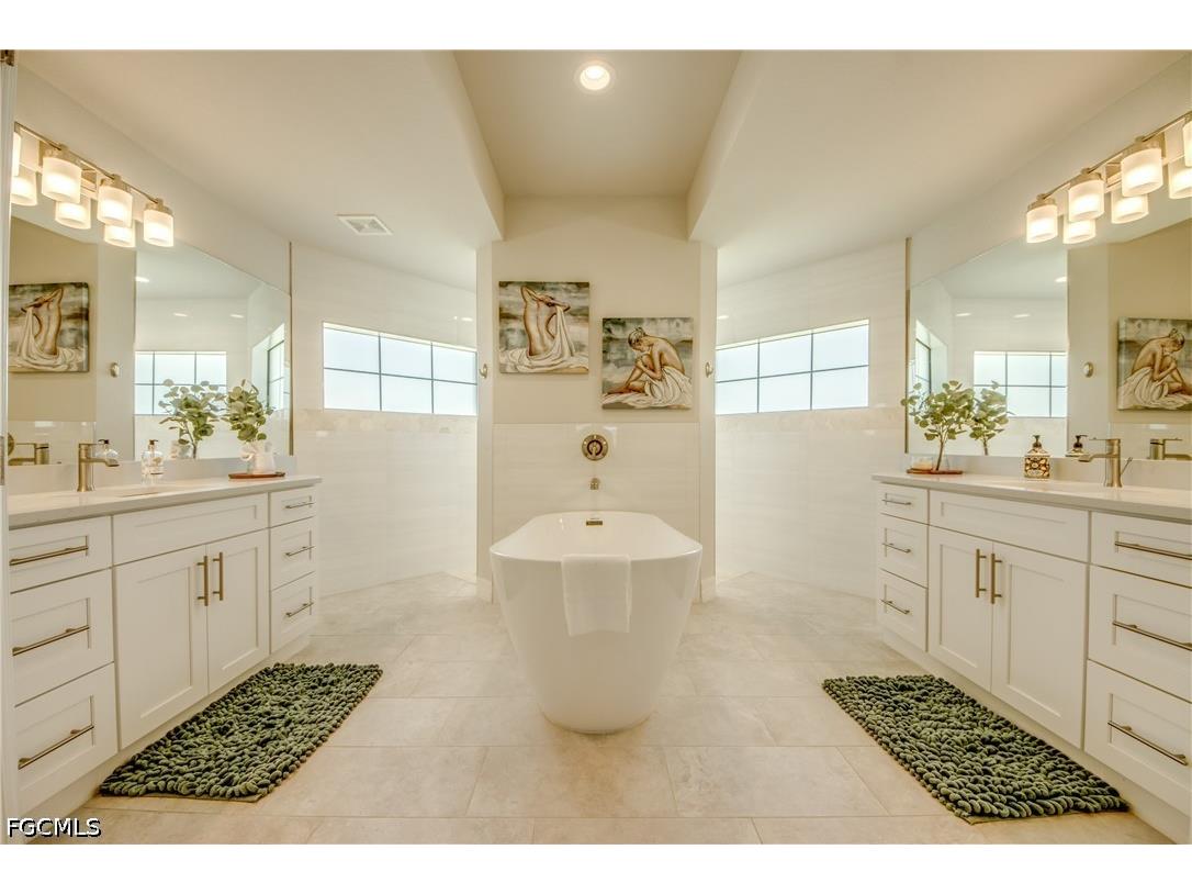 2104 SW 28th Lane Cape Coral FL 33914 2026028578 image20