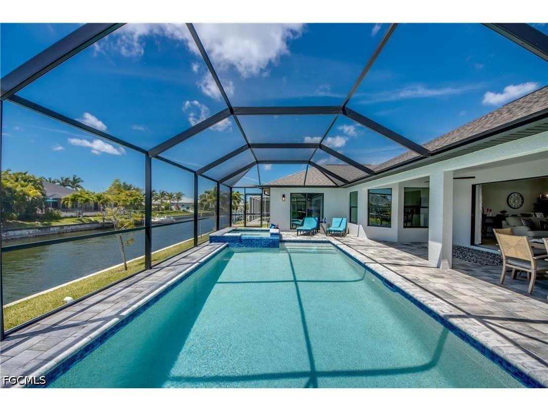 2104 SW 28th Lane Cape Coral FL 33914 2026028578 image36