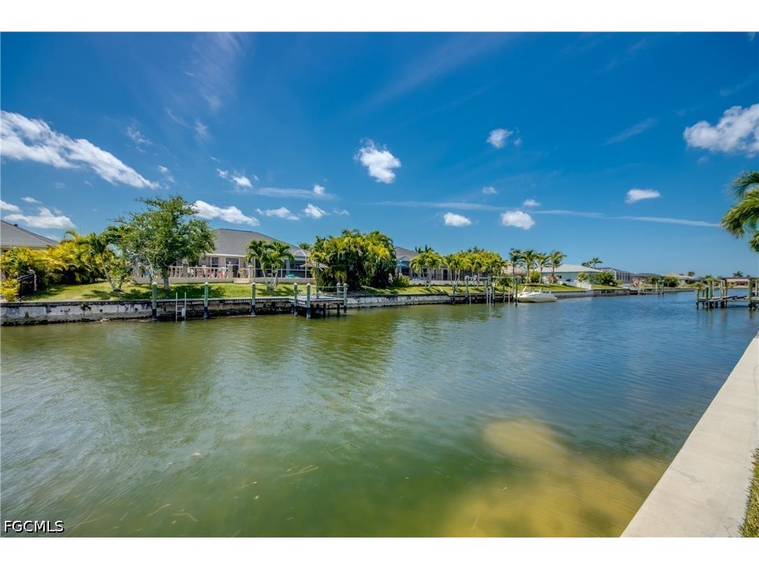 2104 SW 28th Lane Cape Coral FL 33914 2026028578 image43