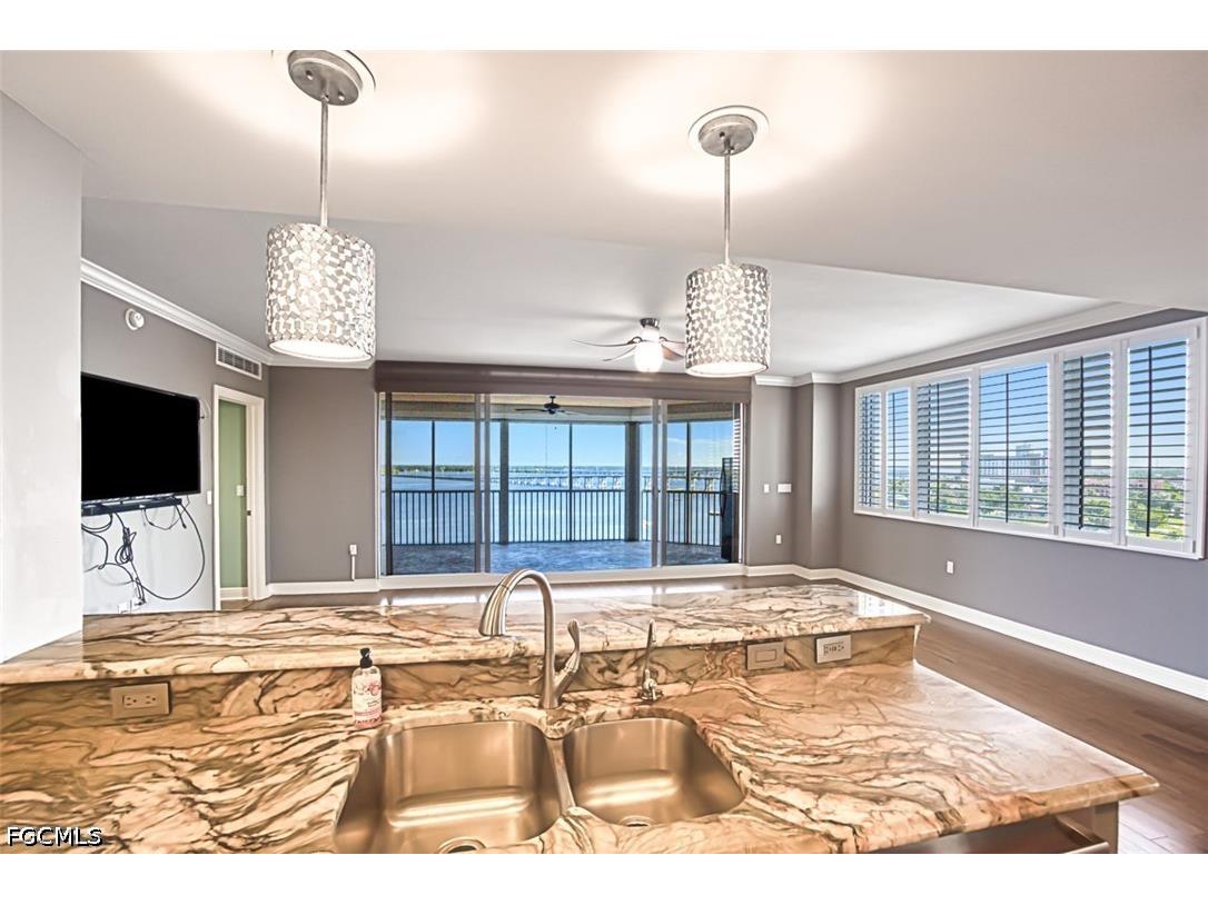 2104 W 1st Street #1004 Fort Myers FL 33901 2026016242 image11