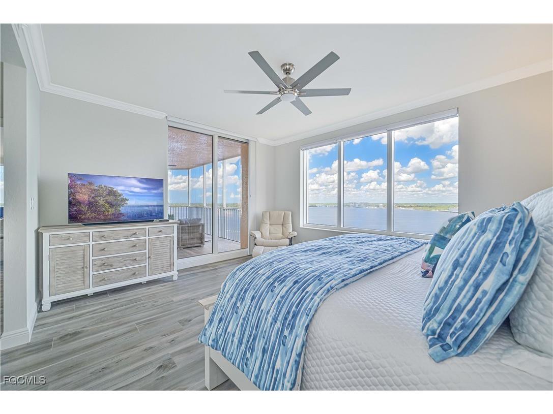 2104 W 1st Street #1701 Fort Myers FL 33901 2025013020 image10