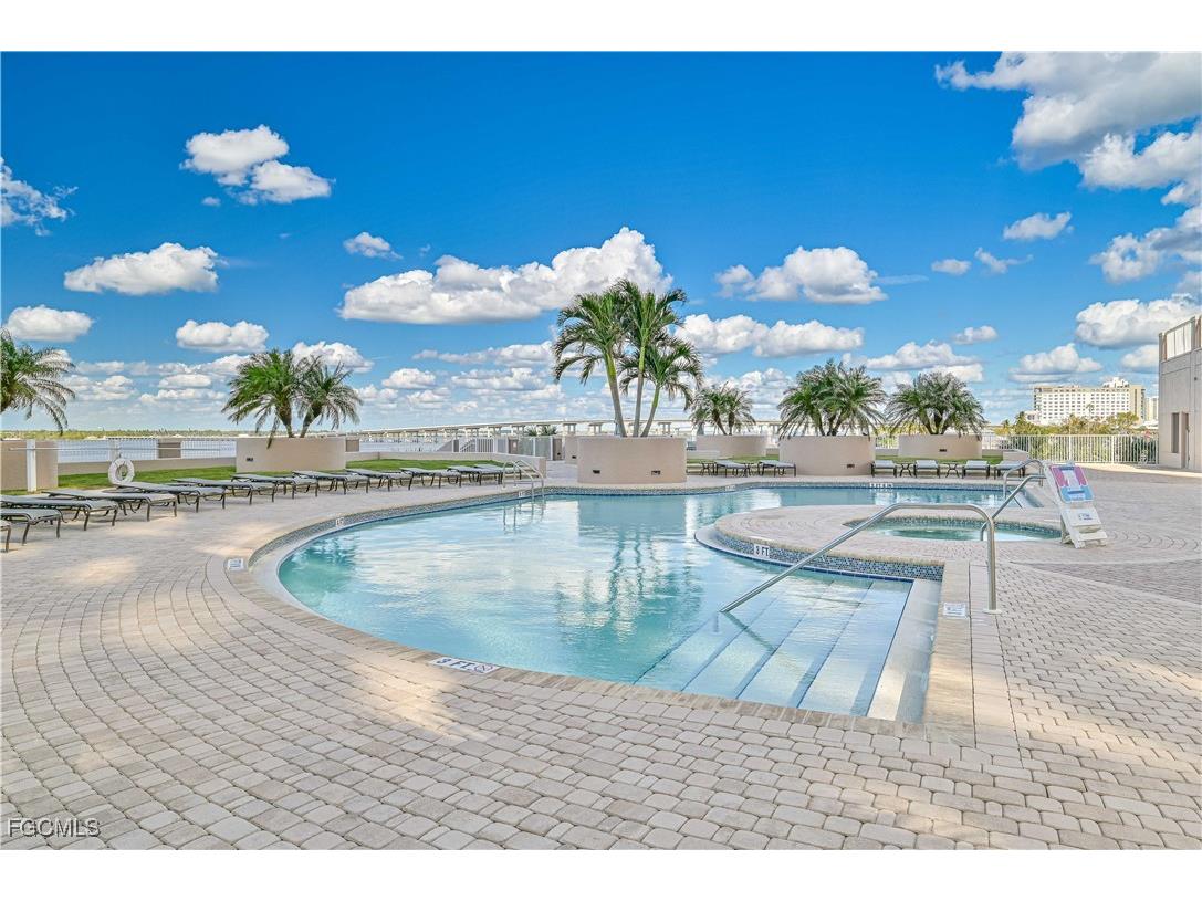 2104 W 1st Street #1701 Fort Myers FL 33901 2025013020 image24