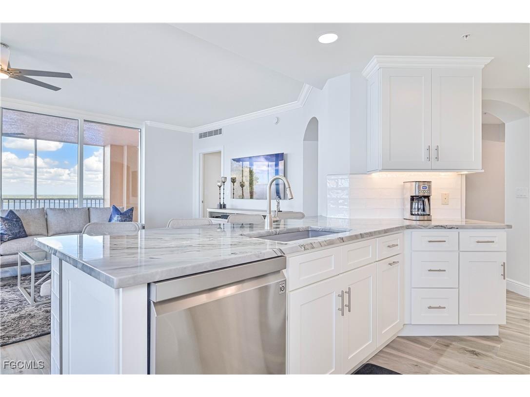 2104 W 1st Street #1701 Fort Myers FL 33901 2025013020 image30