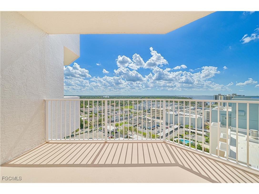 2104 W 1st Street #1701 Fort Myers FL 33901 2025013020 image40