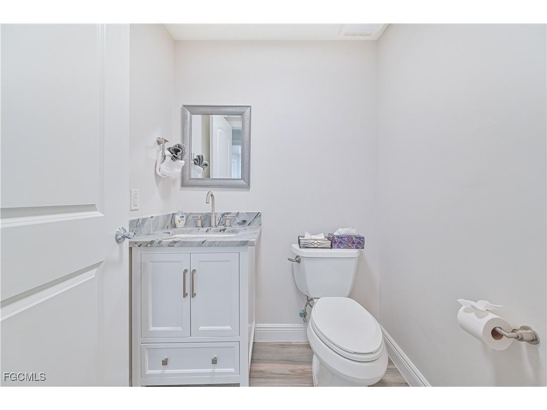 2104 W 1st Street #1701 Fort Myers FL 33901 2025013020 image44