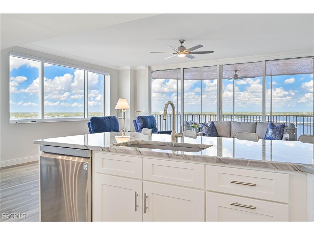 2104 W 1st Street #1701 Fort Myers FL 33901 2025013020 image5