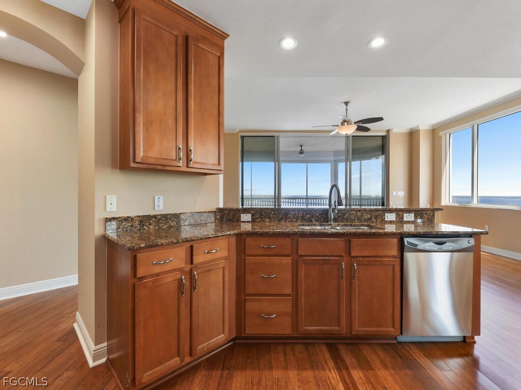 2104 W First Street #2304 Fort Myers FL 33901 2026011325 image4