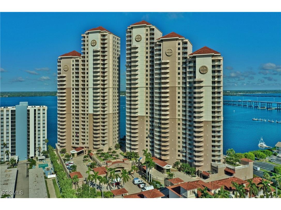 2104 W First Street #2702 Fort Myers FL 33901 2025006750 image1