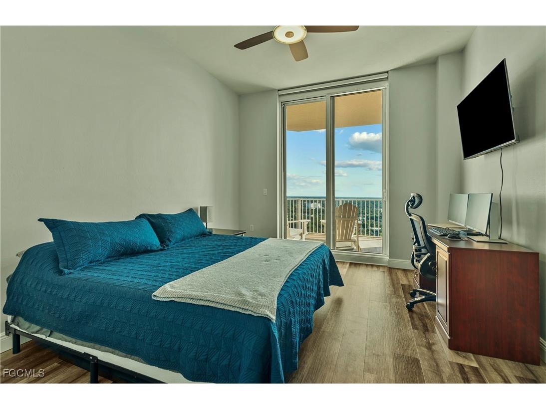 2104 W First Street #2702 Fort Myers FL 33901 2025006750 image13