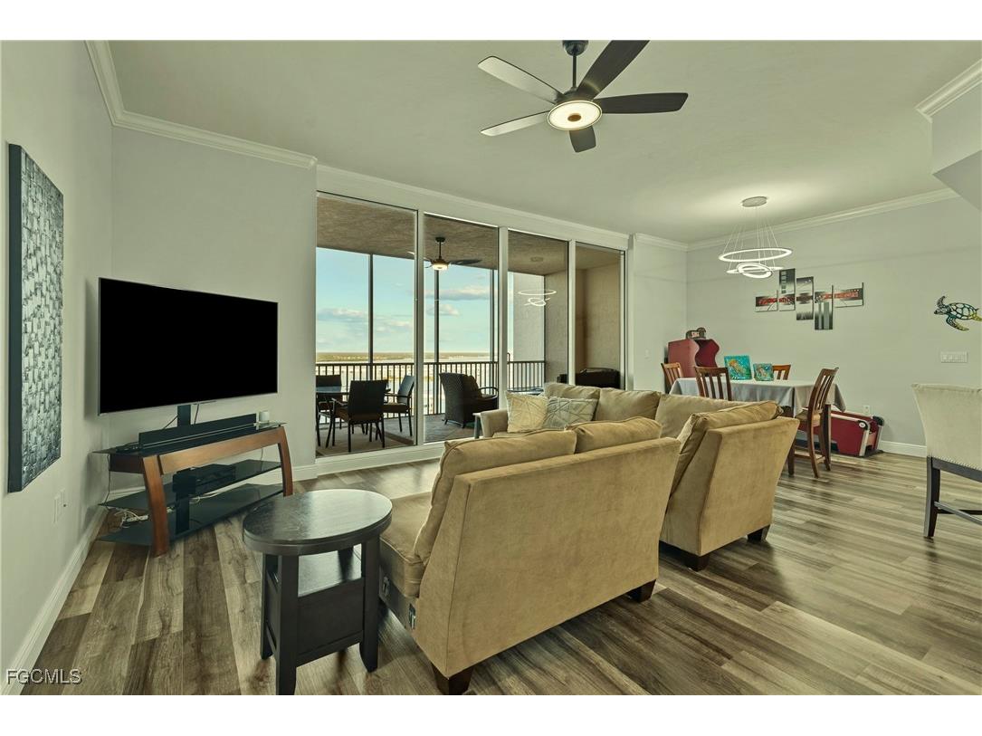 2104 W First Street #2702 Fort Myers FL 33901 2025006750 image7