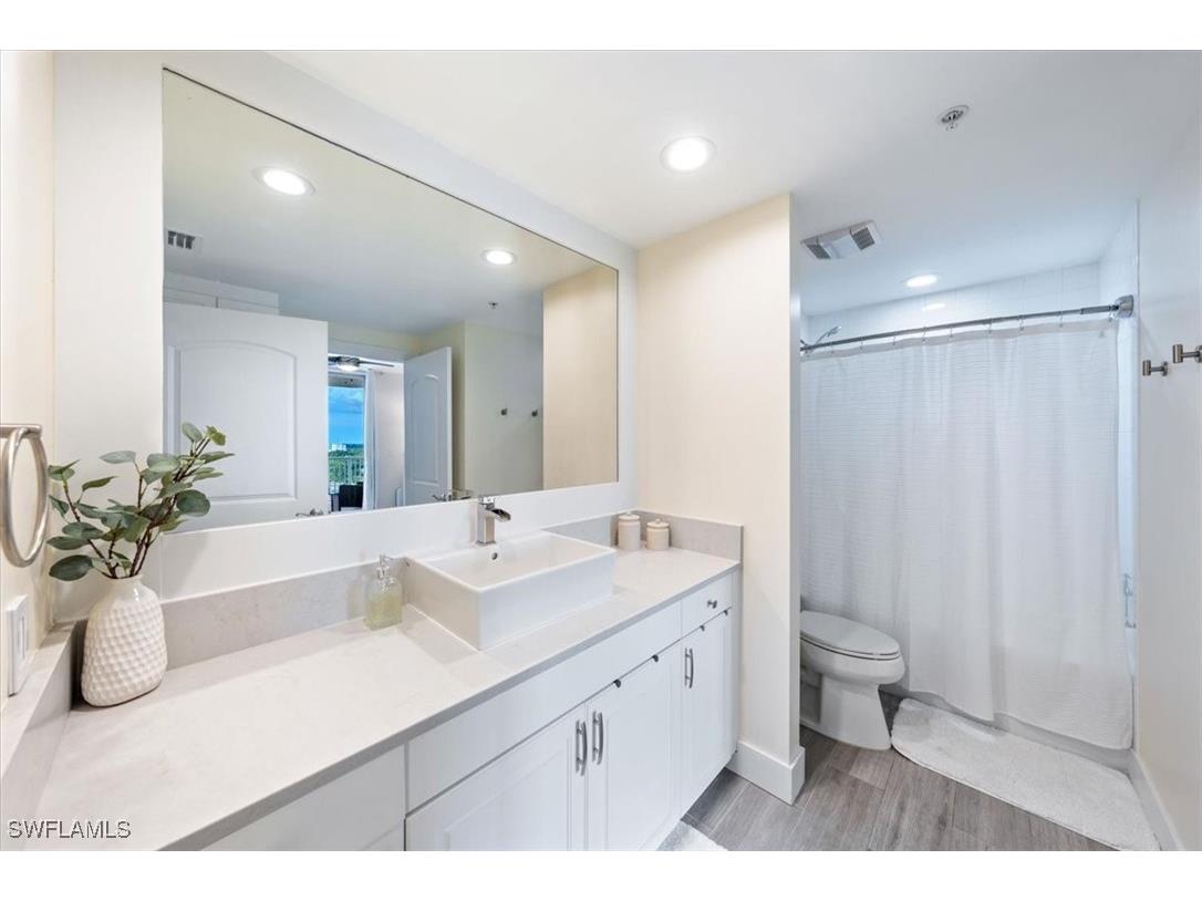 2104 W First Street #1402 Fort Myers FL 33901 225052925 image26