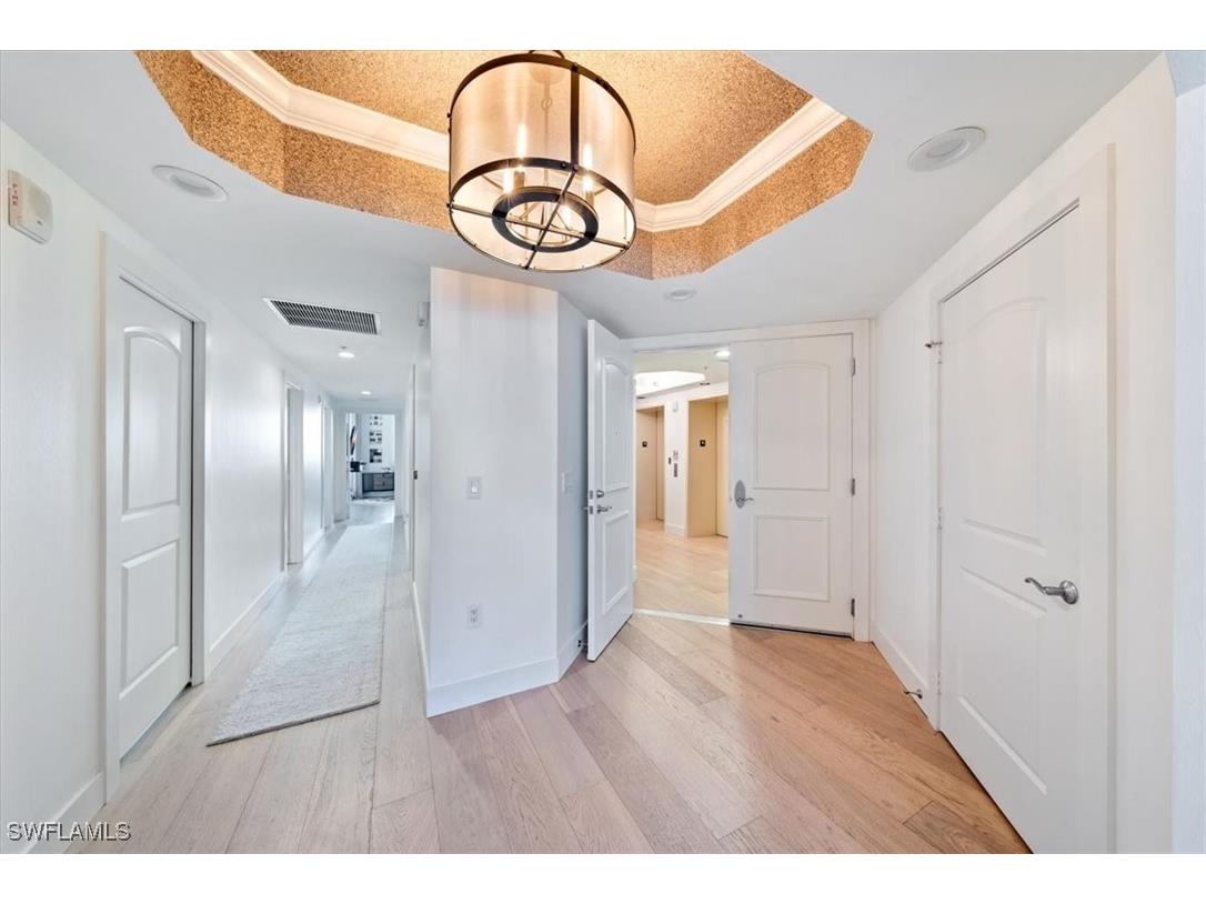 2104 W First Street #1402 Fort Myers FL 33901 225052925 image8