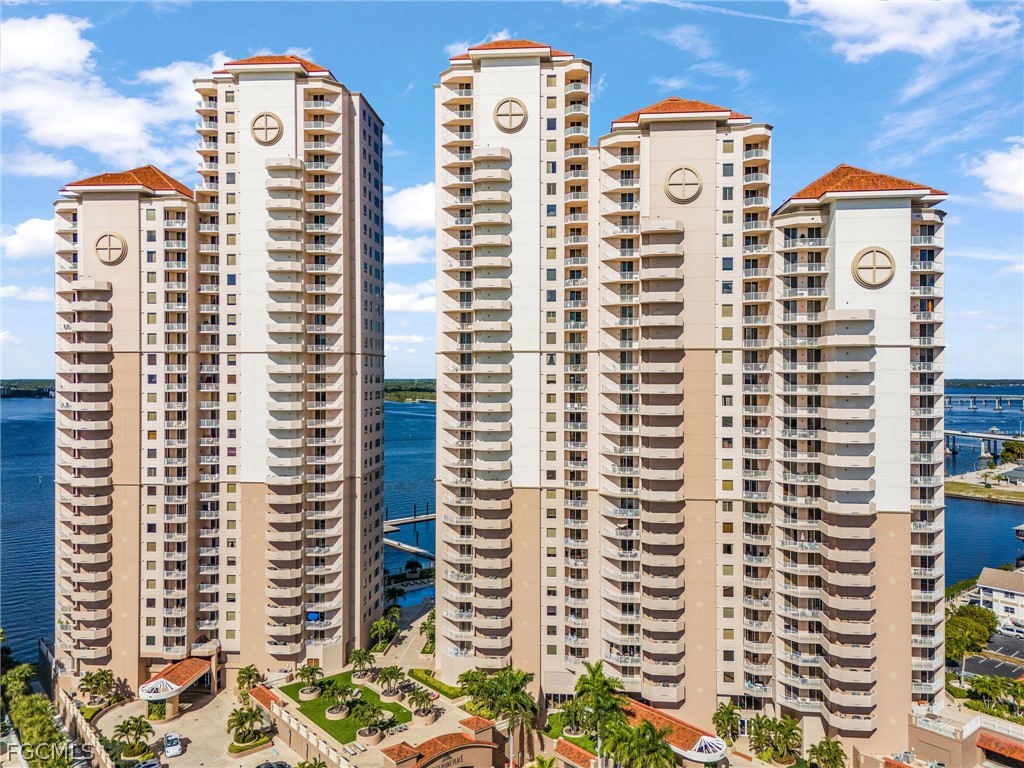 2104 W First Street #3204 Fort Myers FL 33901 2026011060 image1