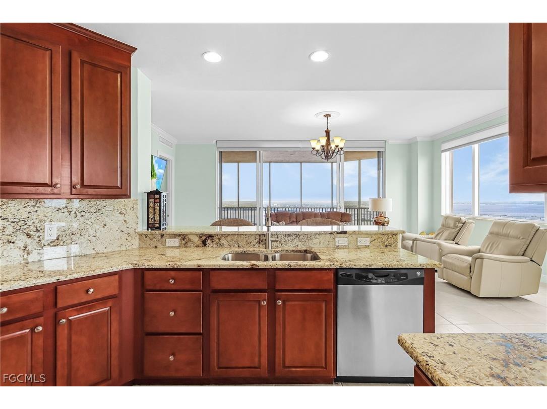 2104 W First Street #3204 Fort Myers FL 33901 2026011060 image9