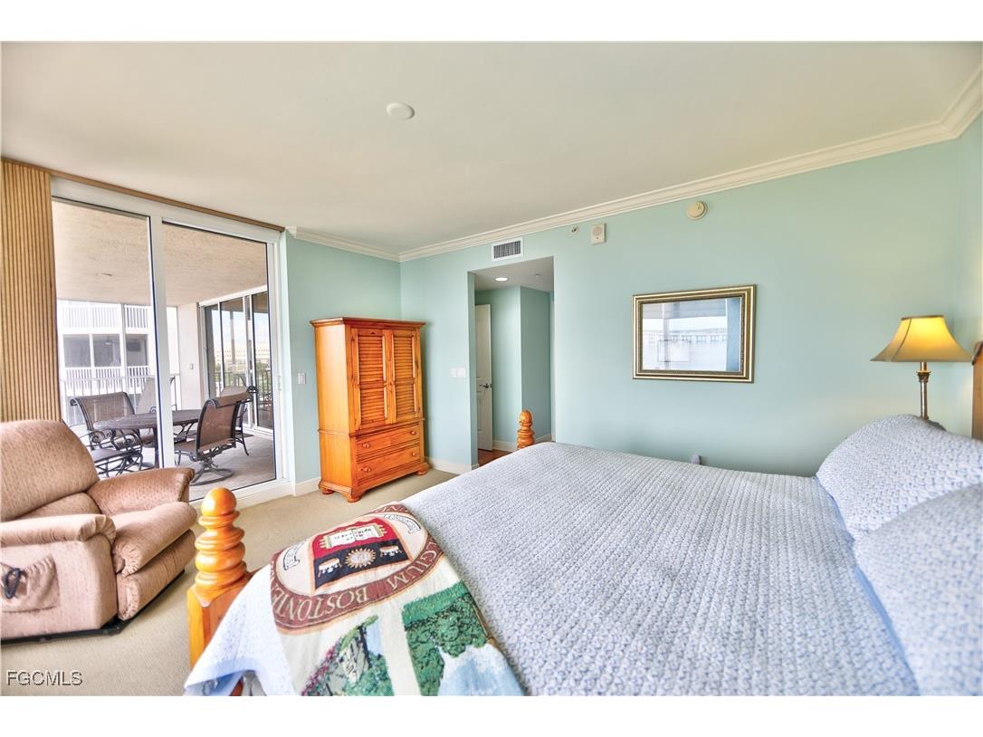 2104 W First Street #704 Fort Myers FL 33901 2025012593 image14