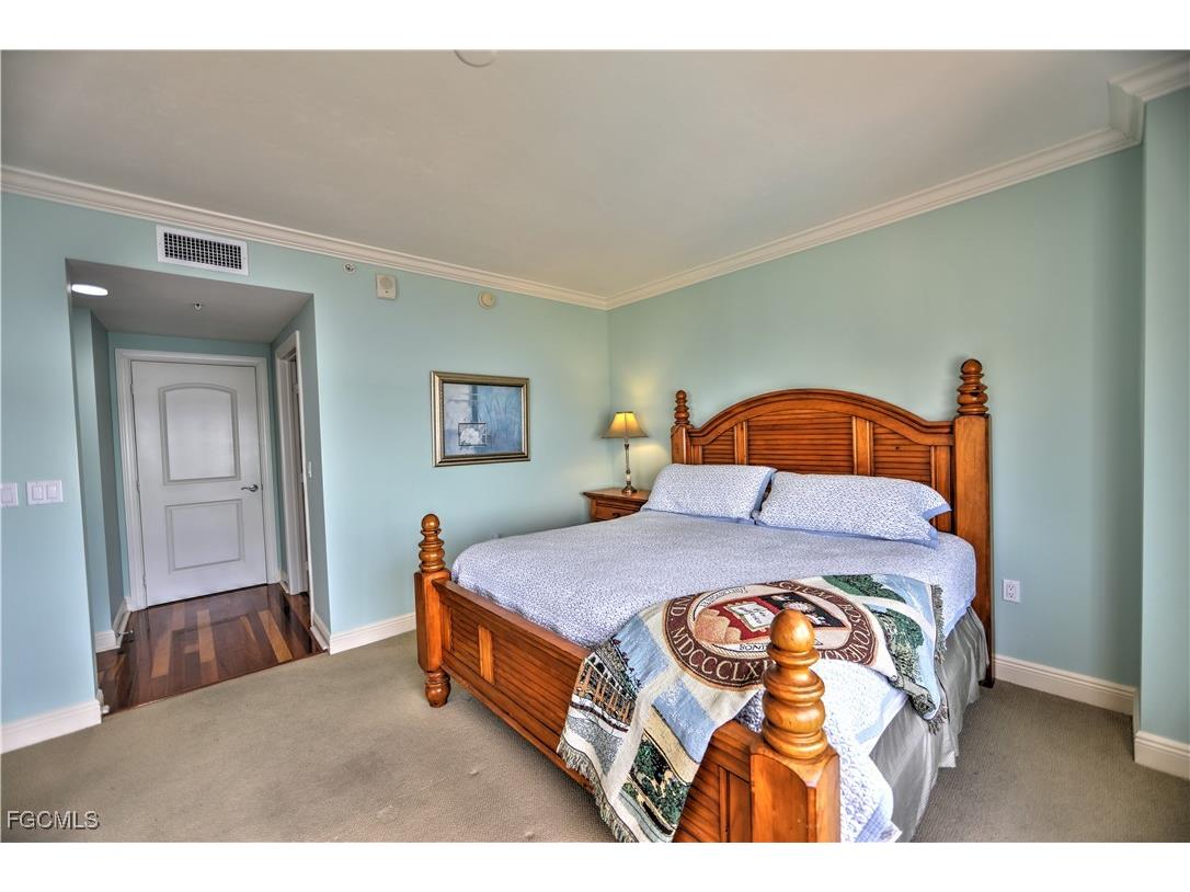 2104 W First Street #704 Fort Myers FL 33901 2025012593 image16