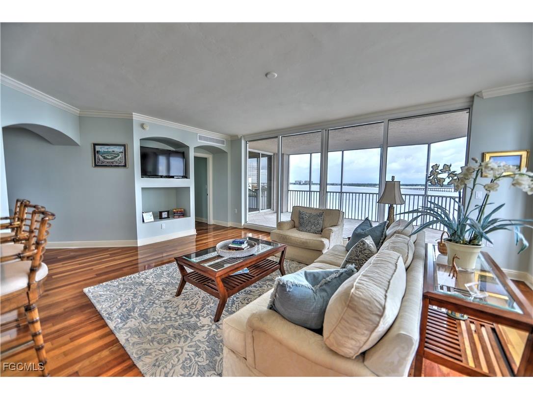 2104 W First Street #704 Fort Myers FL 33901 2025012593 image4