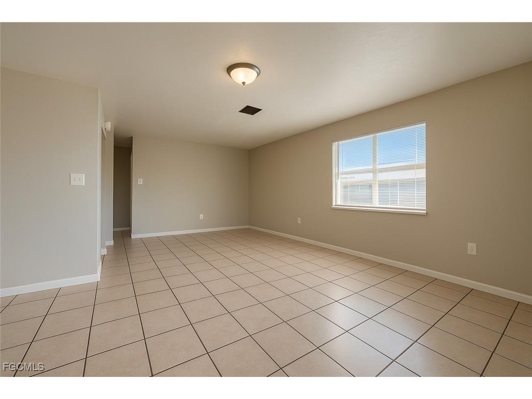 2105 Canal Street #1 Fort Myers FL 33901 2025021771 image4