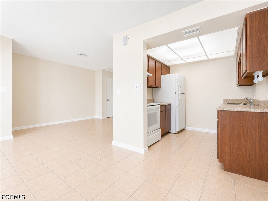 2105 Canal Street #3 Fort Myers FL 33901 2026018725 image3