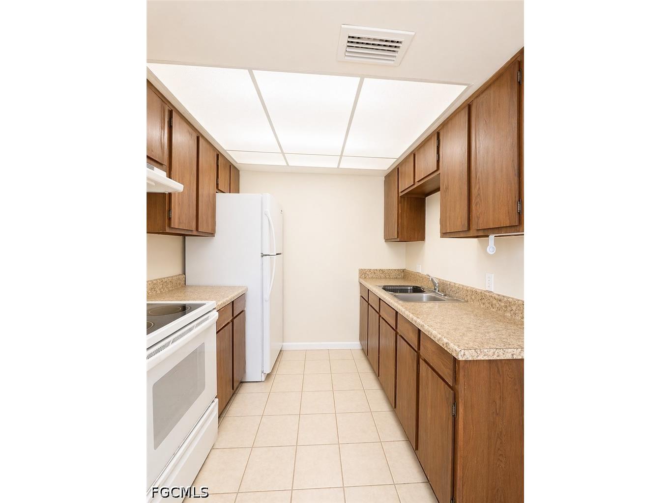 2105 Canal Street #3 Fort Myers FL 33901 2026018725 image4