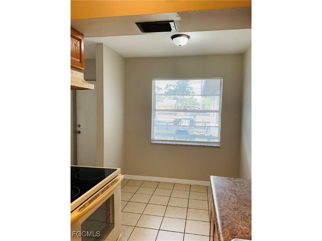2105 Canal Street #5 Fort Myers FL 33901 2025024149 image4