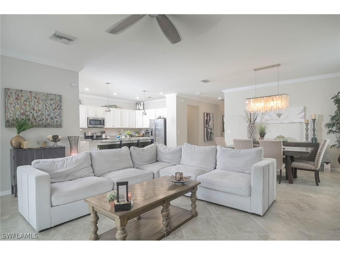 2105 Clementine Street Naples FL 34120 226011574 image2