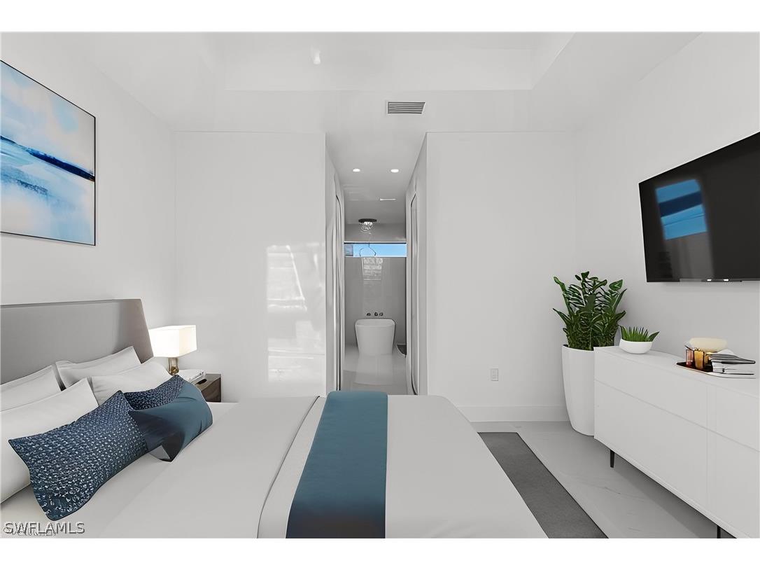 2105 El Dorado Boulevard N Cape Coral FL 33993 224025525 image1