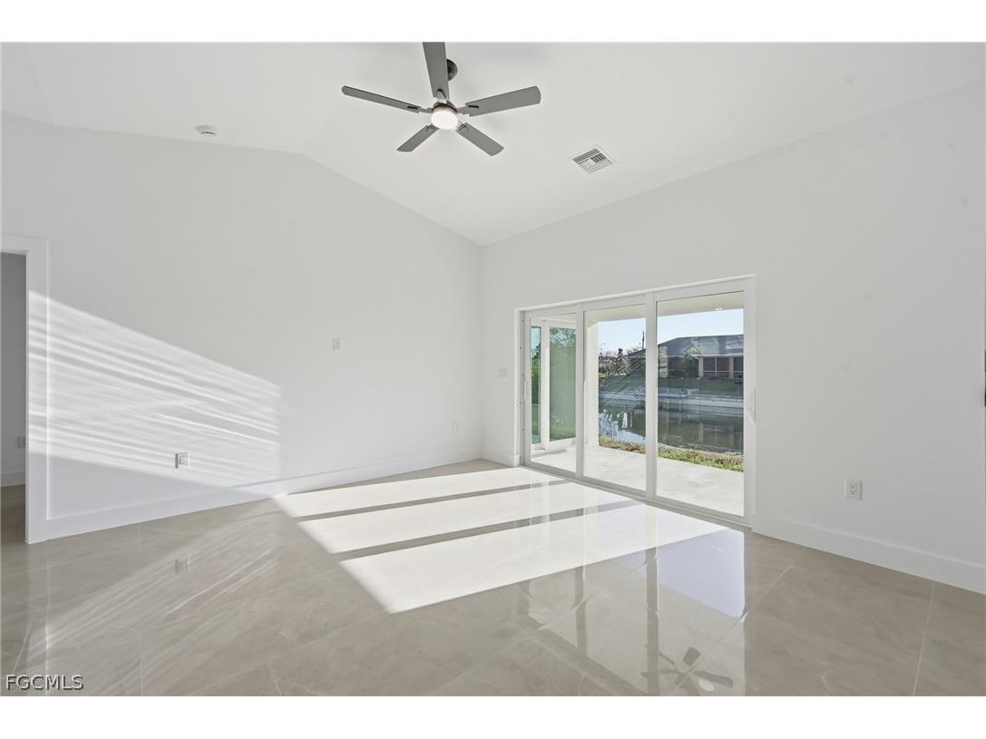 2105 NE 1st Avenue Cape Coral FL 33909 2026010857 image31