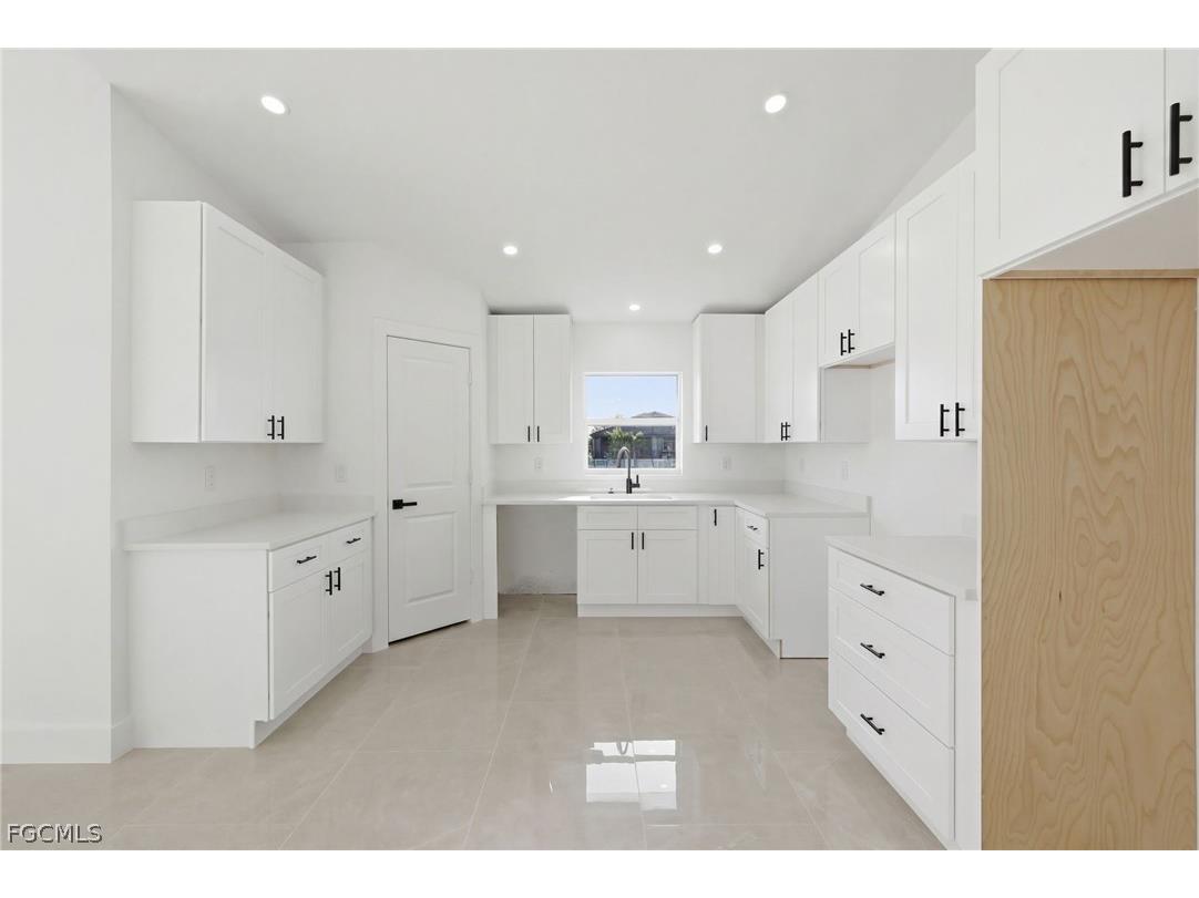2105 NE 1st Avenue Cape Coral FL 33909 2026010857 image33
