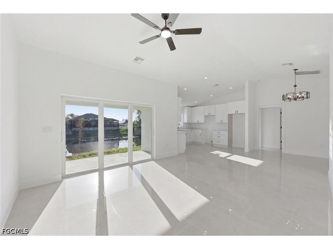 2105 NE 1st Avenue Cape Coral FL 33909 2026017690 image1