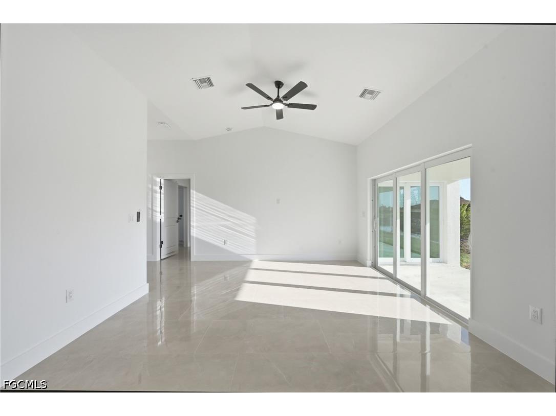 2105 NE 1st Avenue Cape Coral FL 33909 2026017690 image29