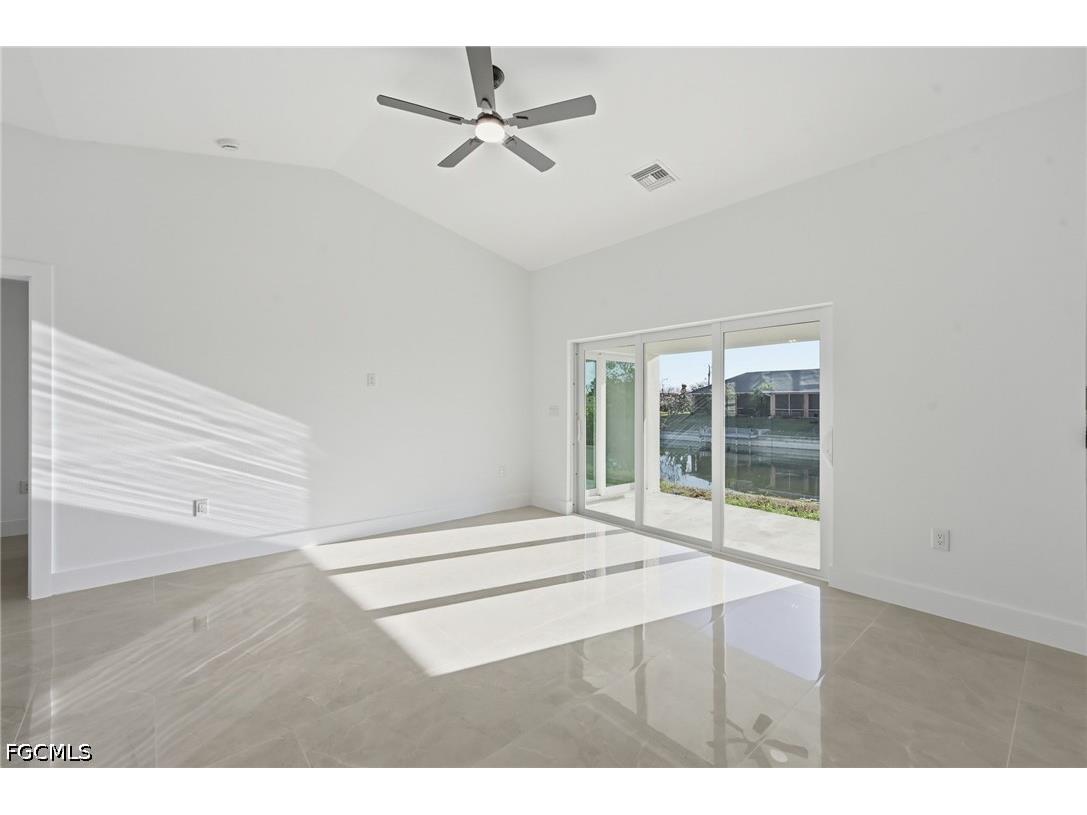 2105 NE 1st Avenue Cape Coral FL 33909 2026017690 image31