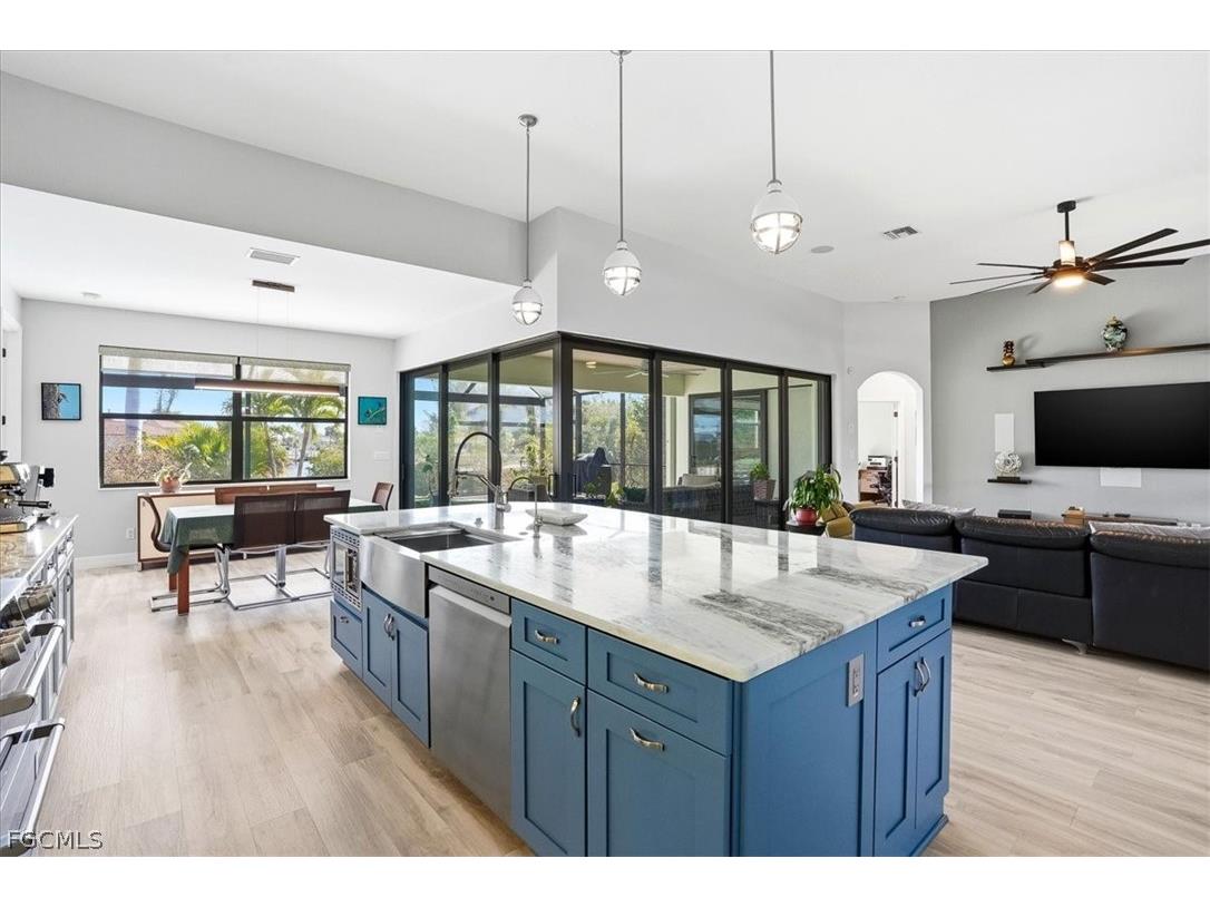 2105 Ottersrest Lane Cape Coral FL 33990 2026011396 image14