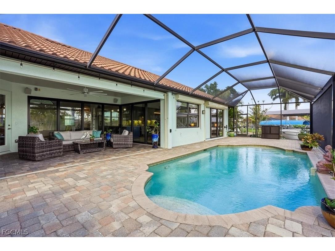 2105 Ottersrest Lane Cape Coral FL 33990 2026011396 image24