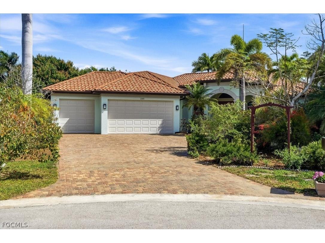 2105 Ottersrest Lane Cape Coral FL 33990 2026011396 image3