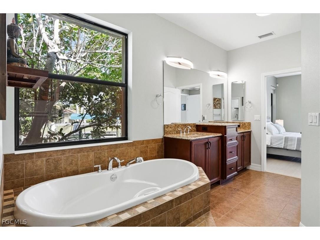 2105 Ottersrest Lane Cape Coral FL 33990 2026011396 image36