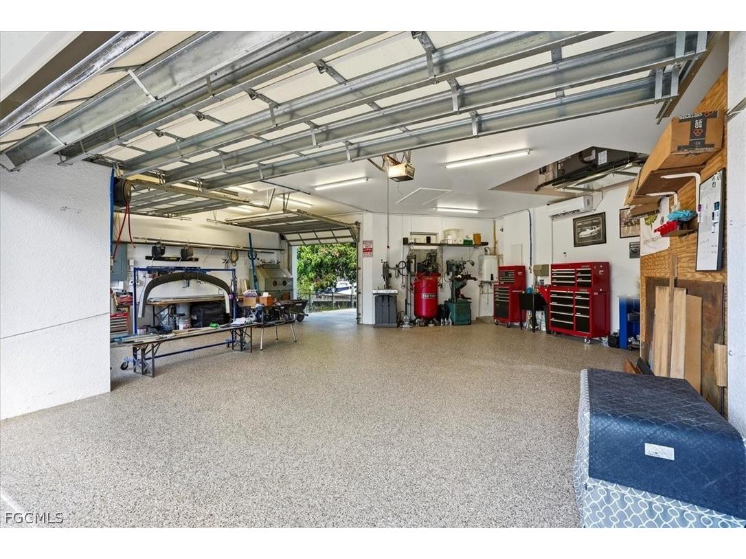 2105 Ottersrest Lane Cape Coral FL 33990 2026011396 image49