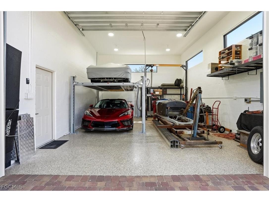 2105 Ottersrest Lane Cape Coral FL 33990 2026011396 image50