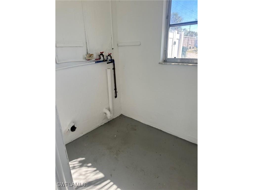 2105 SE 15th Place Cape Coral FL 33990 225079700 image10