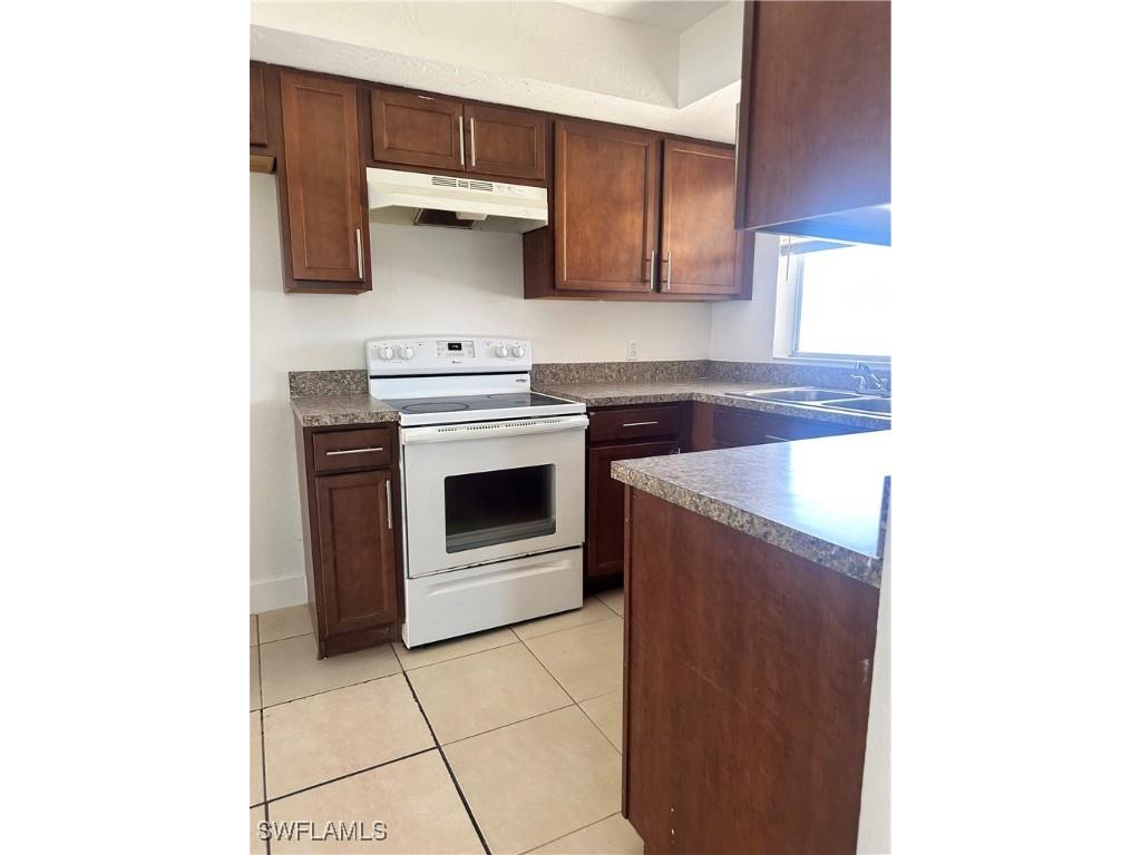 2105 SE 15th Place Cape Coral FL 33990 225079700 image16