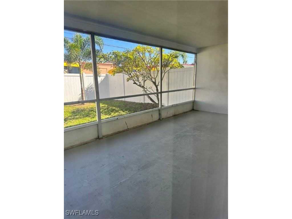 2105 SE 15th Place Cape Coral FL 33990 225079700 image21